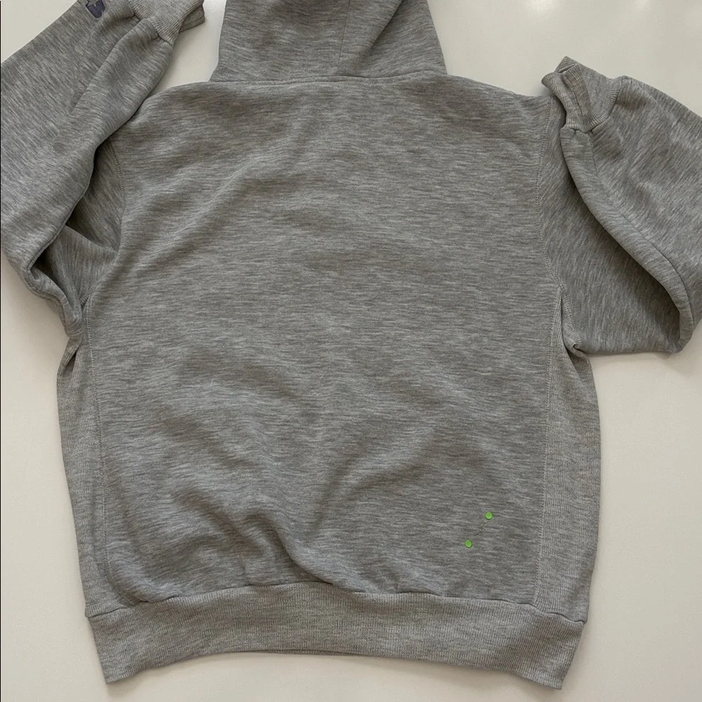 Vintage 90s Starter Penn State Embroidered Hoodie Sweatshirt Grey size Medium